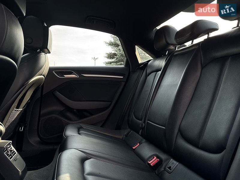 Седан Audi A3 2017 в Львові фото 25 Седан Audi A3 2017 в Львові