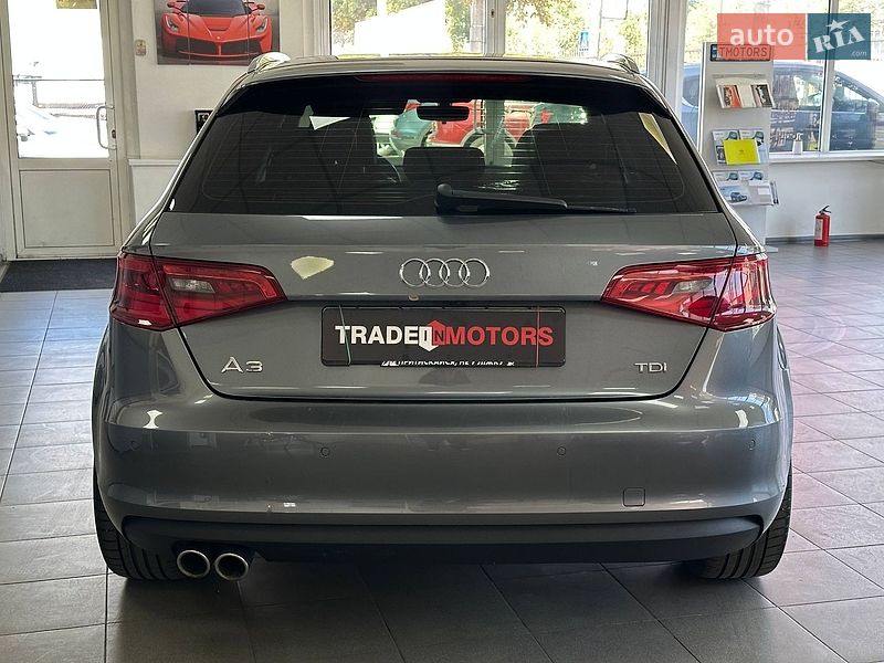 Хетчбек Audi A3 2016 в Києві