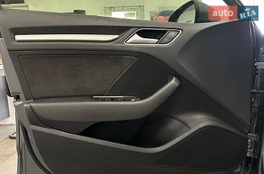 Хетчбек Audi A3 2016 в Києві
