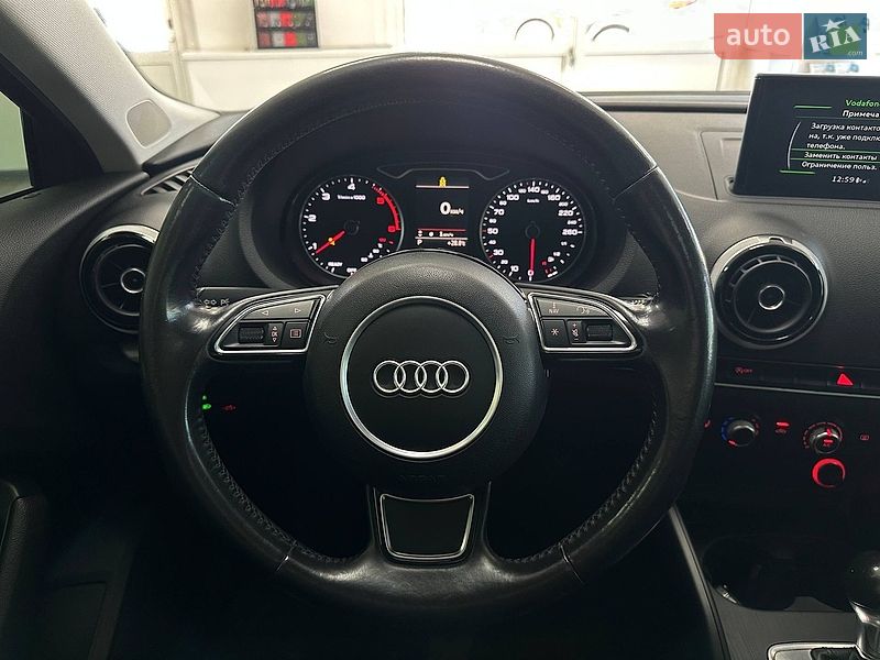 Хетчбек Audi A3 2016 в Києві
