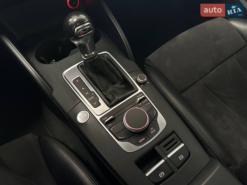 Хетчбек Audi A3 2016 в Києві