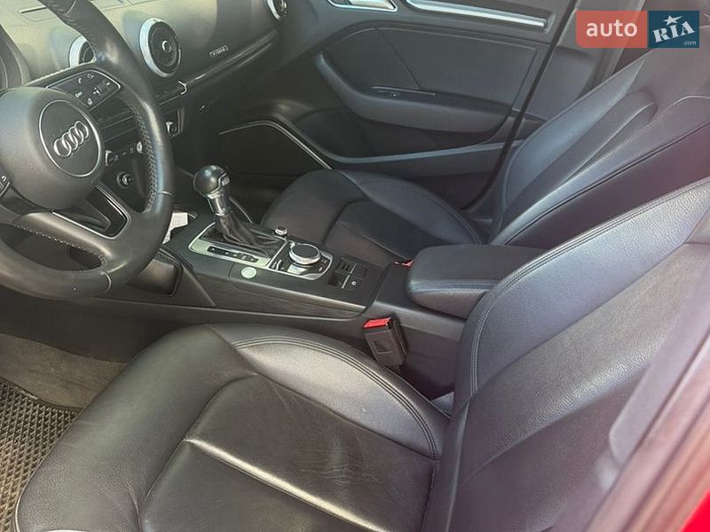 Хетчбек Audi A3 2018 в Києві