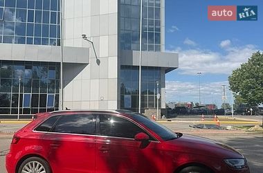 Хетчбек Audi A3 2018 в Києві