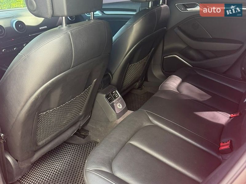 Хетчбек Audi A3 2018 в Києві