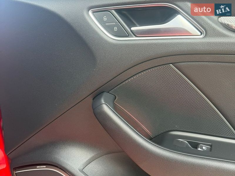 Хетчбек Audi A3 2018 в Києві
