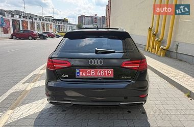 Хетчбек Audi A3 2017 в Львові