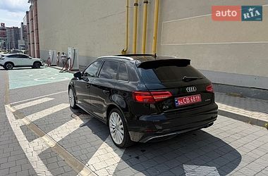 Хетчбек Audi A3 2017 в Львові