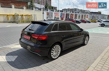 Хетчбек Audi A3 2017 в Львові
