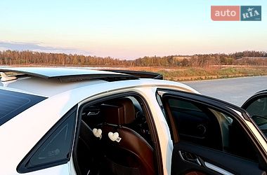 Седан Audi A3 2016 в Новояворівську