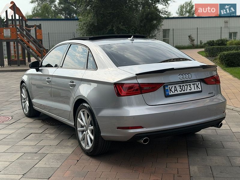 Седан Audi A3 2015 в Киеве