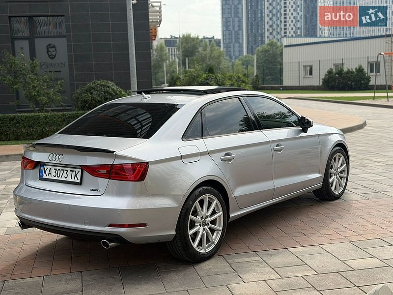 Седан Audi A3 2015 в Киеве