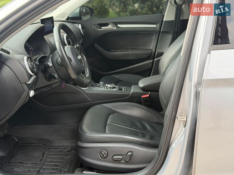 Седан Audi A3 2015 в Киеве