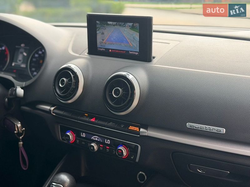 Седан Audi A3 2015 в Киеве
