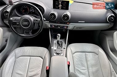 Седан Audi A3 2015 в Киеве