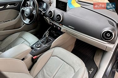 Седан Audi A3 2015 в Киеве