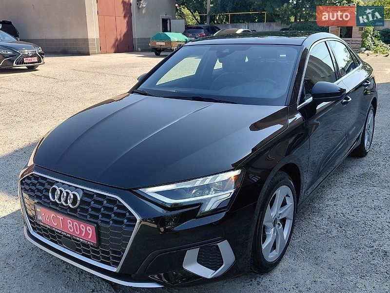 Седан Audi A3 2023 в Дніпрі