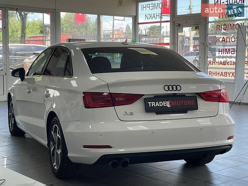Седан Audi A3 2015 в Києві