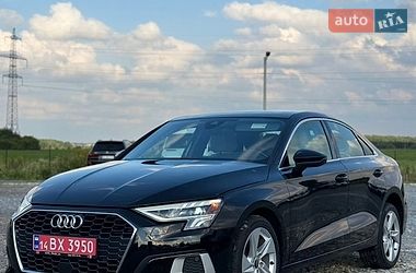 Седан Audi A3 2023 в Львові