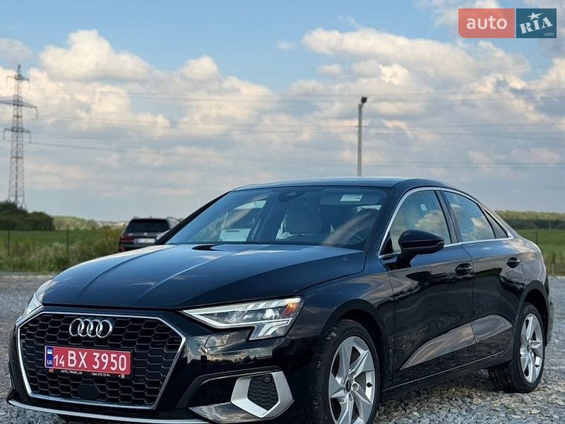 Седан Audi A3 2023 в Львові