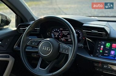 Седан Audi A3 2023 в Львові