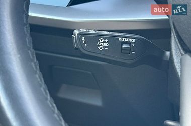 Седан Audi A3 2023 в Львові