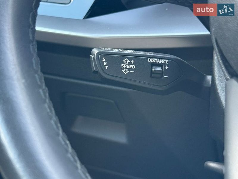 Седан Audi A3 2023 в Львові