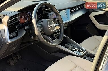 Седан Audi A3 2023 в Львові