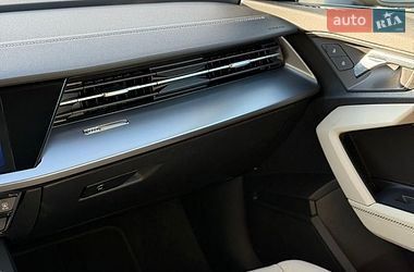 Седан Audi A3 2023 в Львові