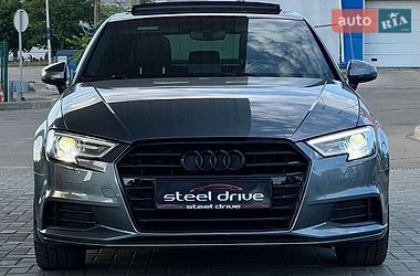 Седан Audi A3 2018 в Миколаєві