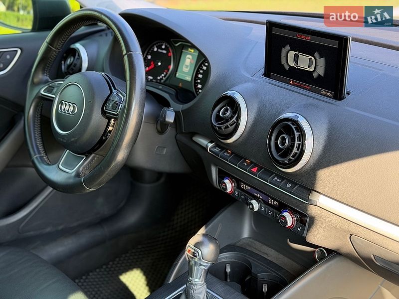 Седан Audi A3 2015 в Одесі