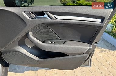 Седан Audi A3 2015 в Одесі