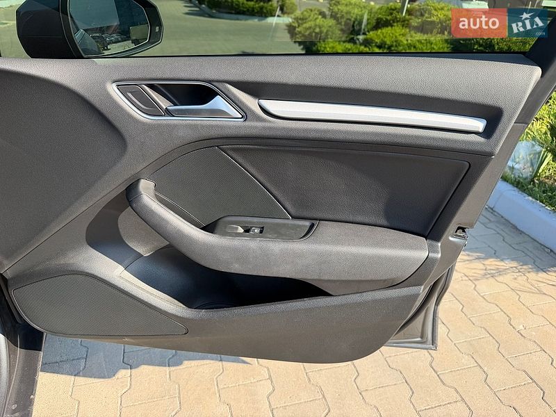 Седан Audi A3 2015 в Одесі