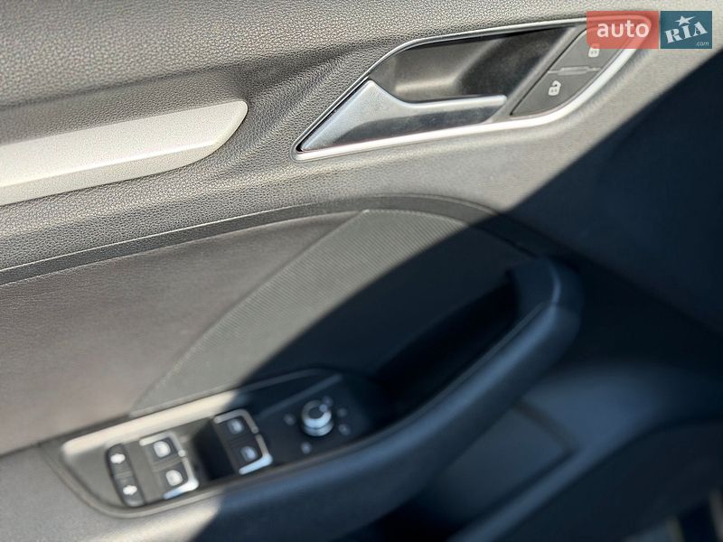 Седан Audi A3 2015 в Одесі