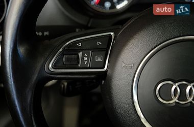 Седан Audi A3 2015 в Одессе