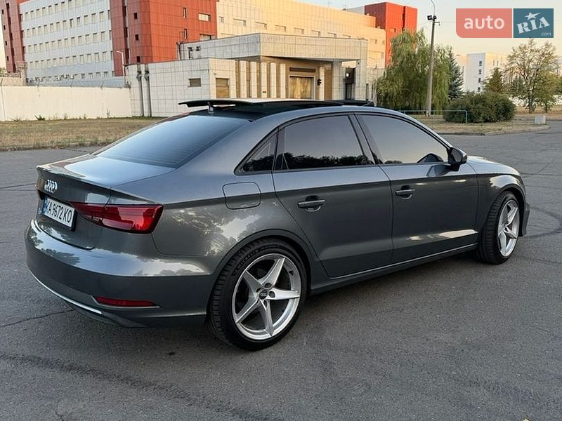 Седан Audi A3 2017 в Києві