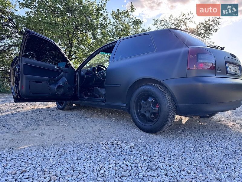 Хэтчбек Audi A3 2002 в Днепре
