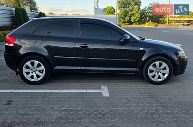 Хэтчбек Audi A3 2004 в Черкассах