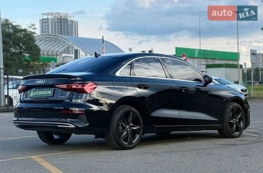 Седан Audi A3 2022 в Киеве