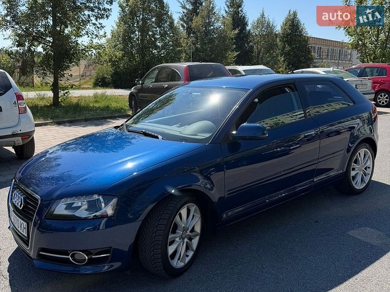 Хэтчбек Audi A3 2012 в Ужгороде