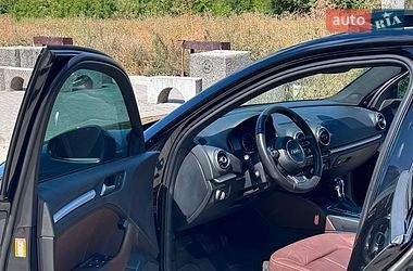 Седан Audi A3 2014 в Синельниково