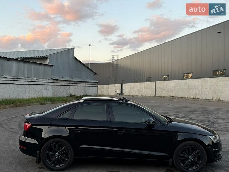 Седан Audi A3 2015 в Києві