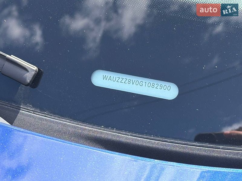 Седан Audi A3 2015 в Дніпрі