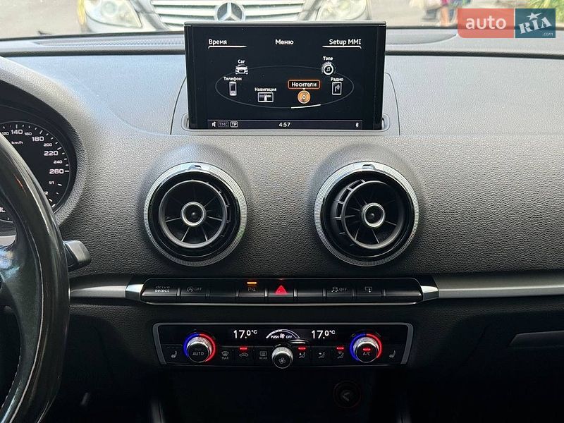 Седан Audi A3 2015 в Дніпрі
