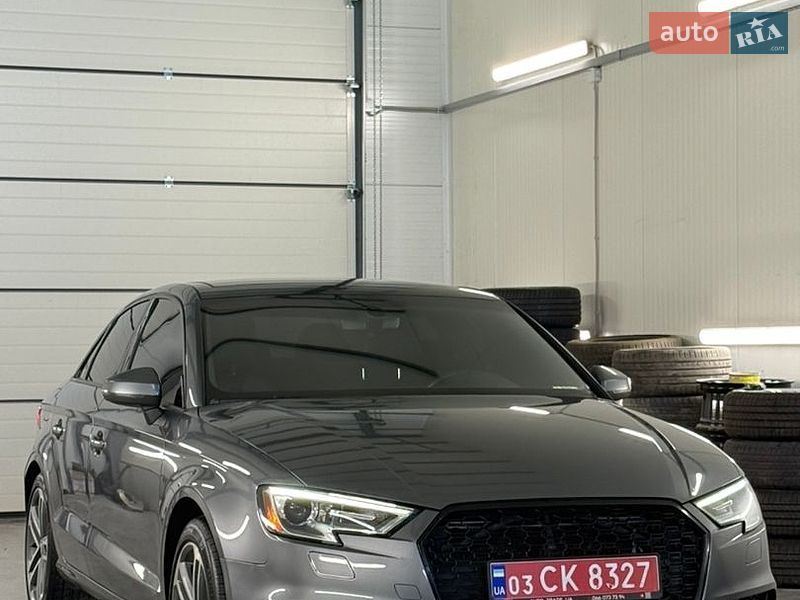 Седан Audi A3 2017 в Львове