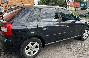 Хэтчбек Audi A3 2000 в Хороле