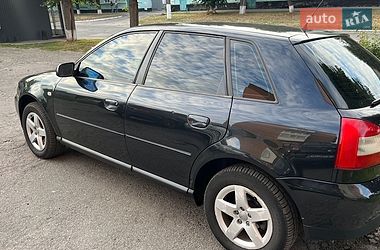 Хэтчбек Audi A3 2000 в Хороле