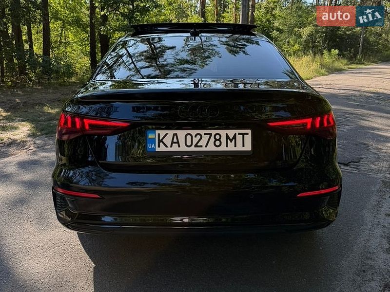 Седан Audi A3 2023 в Киеве