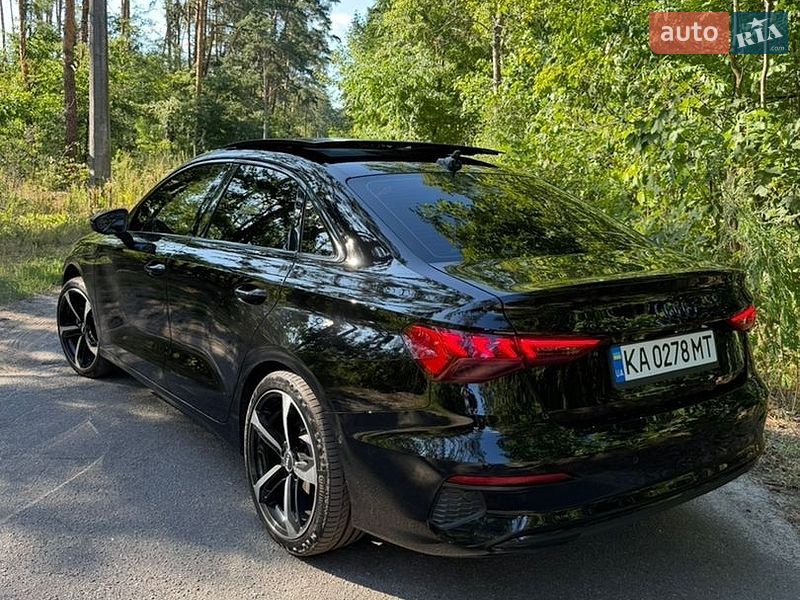 Седан Audi A3 2023 в Киеве