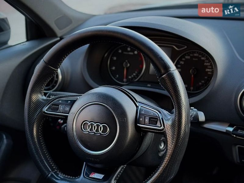 Хэтчбек Audi A3 2013 в Луцке