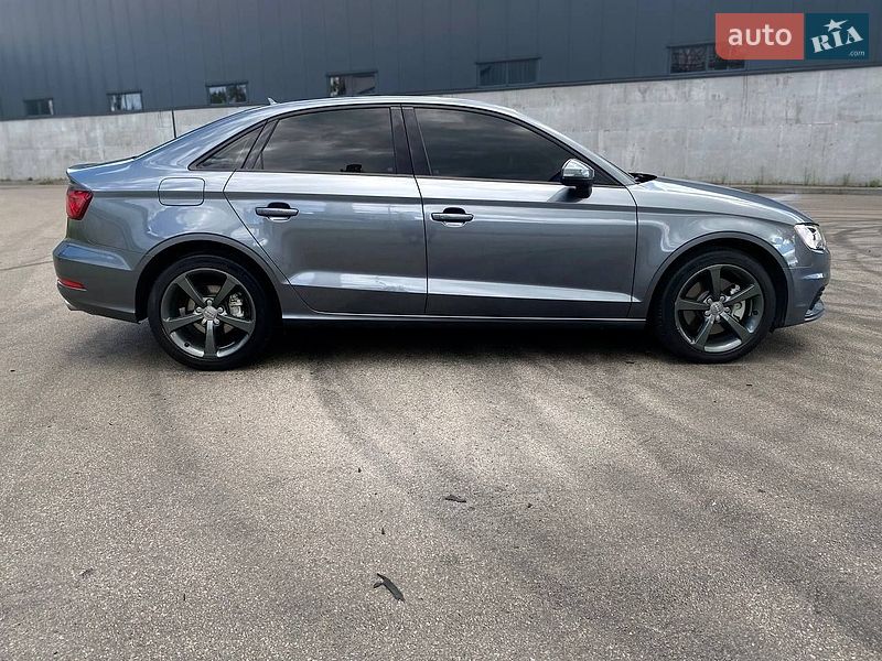Седан Audi A3 2015 в Києві